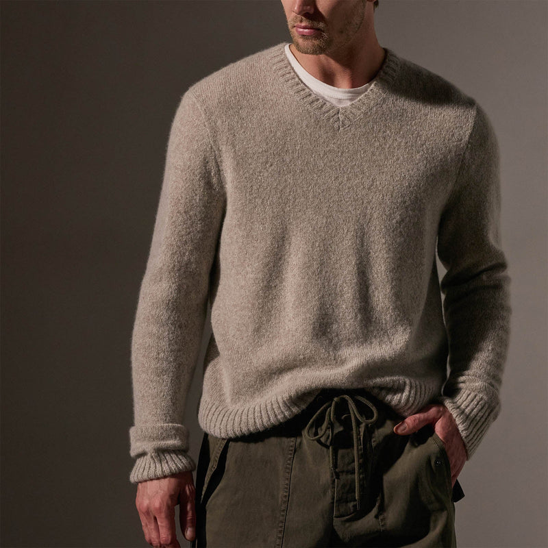 Lightweight Textured Cashmere VinNeck in Hazel | James Perse Los Angeles