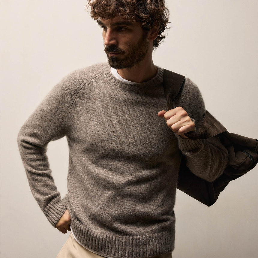 Men's Lightweight Textured Cashmere Crew Gift Set In True Black/Beige Melange | James Perse Los Angeles