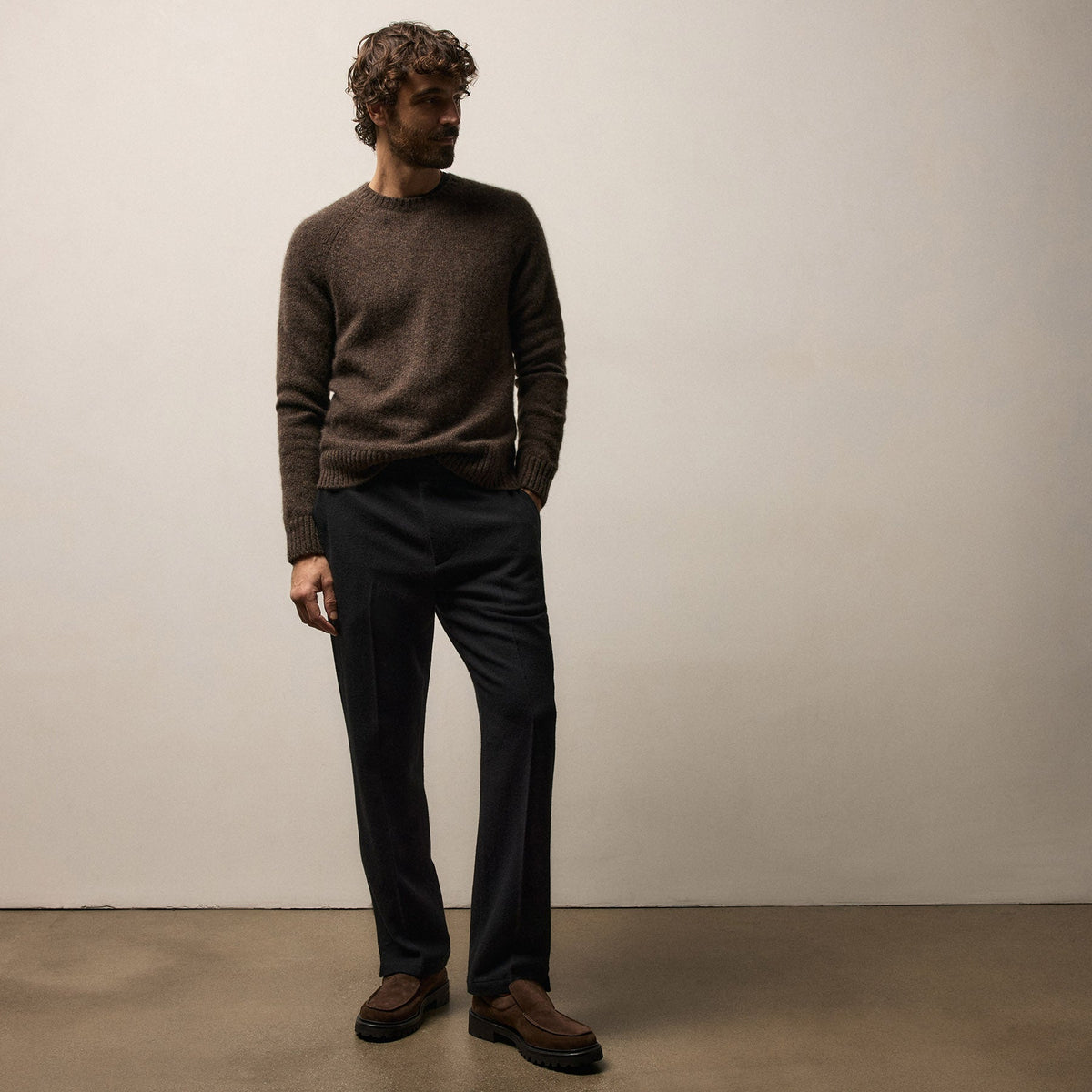 Lightweight Textured Cashmere Crew in Bark | James Perse Los Angeles
