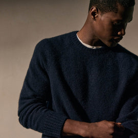 Lightweight Textured Cashmere Crew in Deep Navy | James Perse Los Angeles