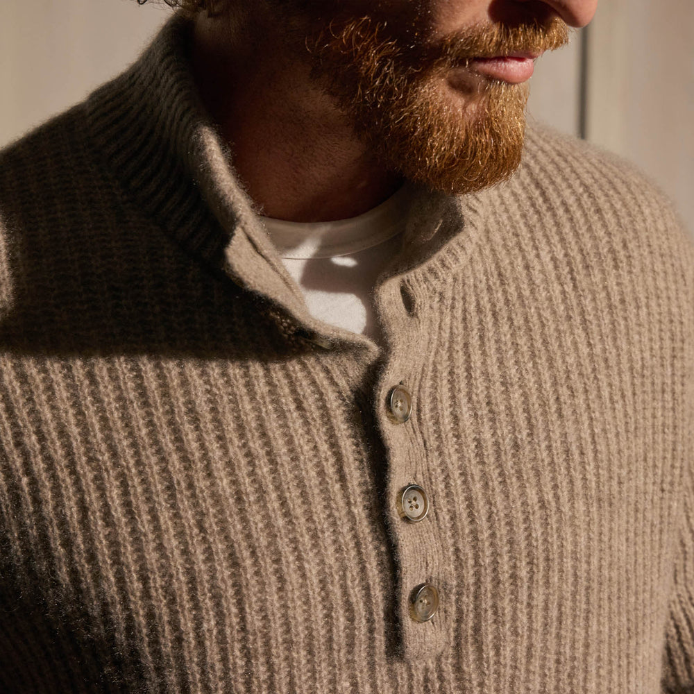 Lightweight Cashmere 1/4 Button Sweater in Coyote | James Perse Los Angeles