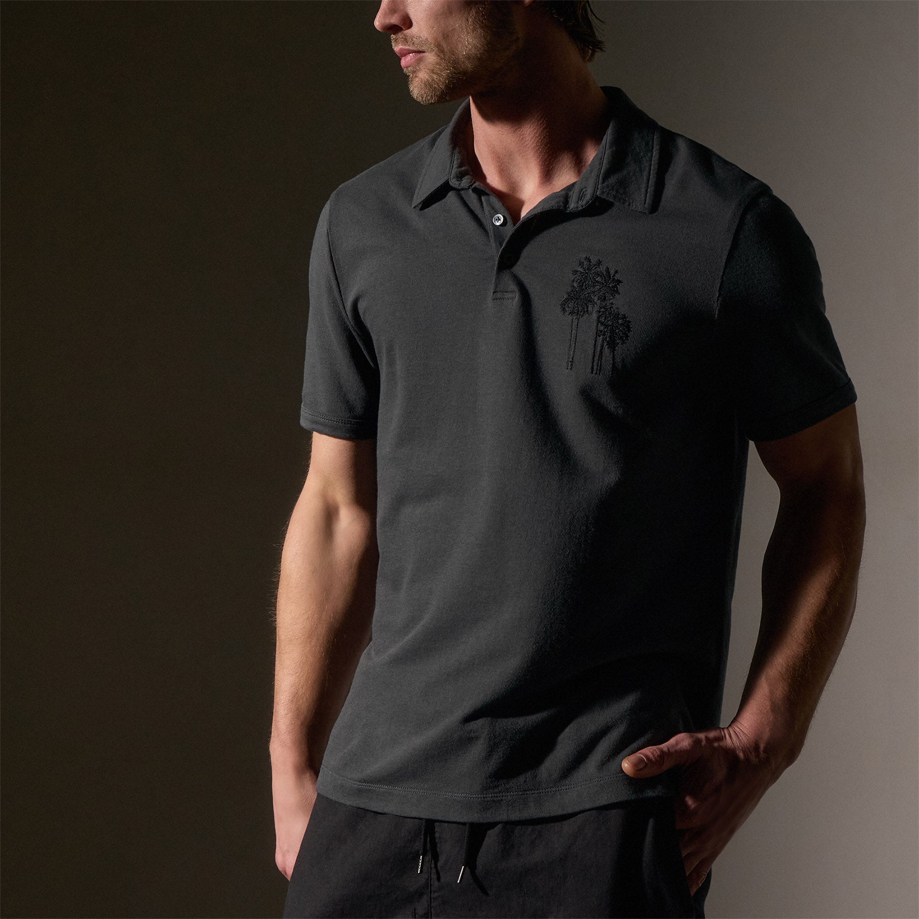Palm Tree Embroidered Polo in Magma/Black | James Perse Los Angeles