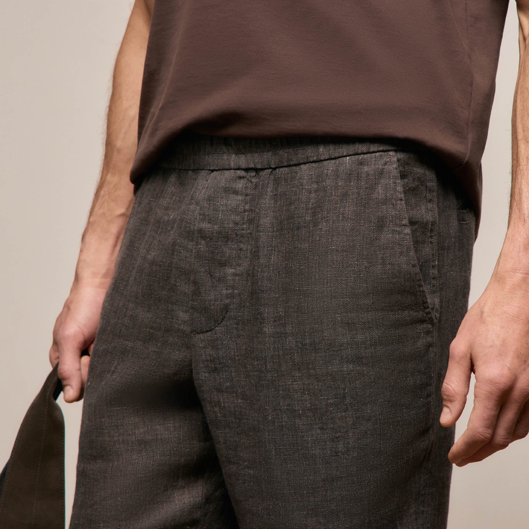 Montecito Linen Trouser in Bark | James Perse Los Angeles