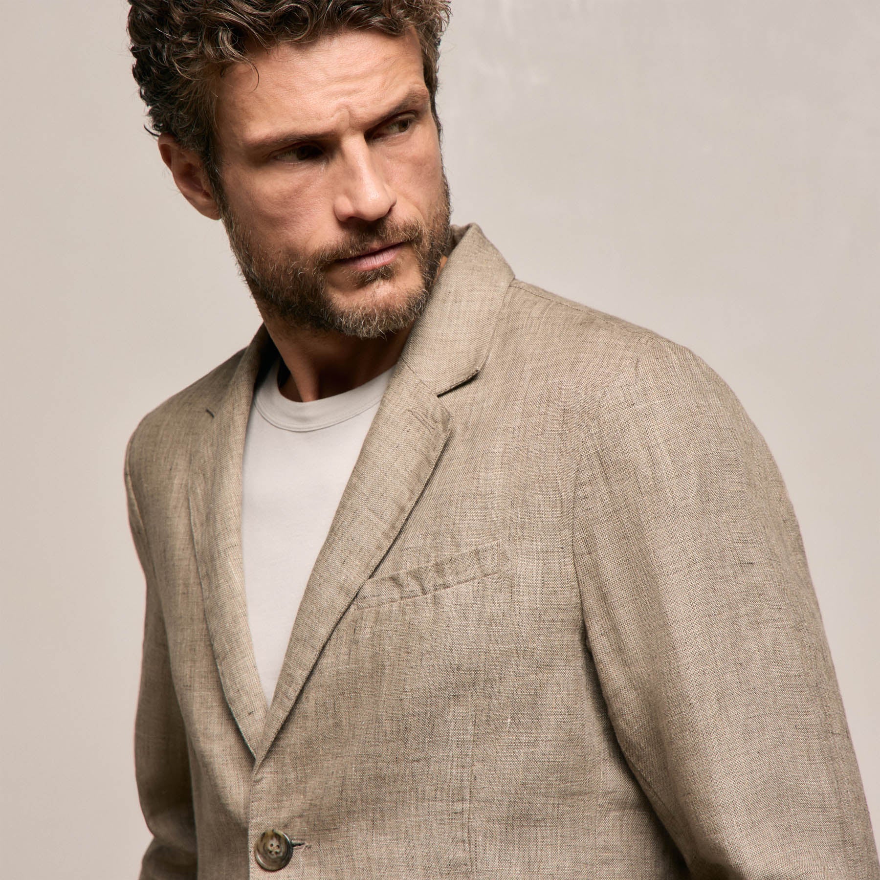 Montecito Linen Blazer in Soft Beige | James Perse Los Angeles