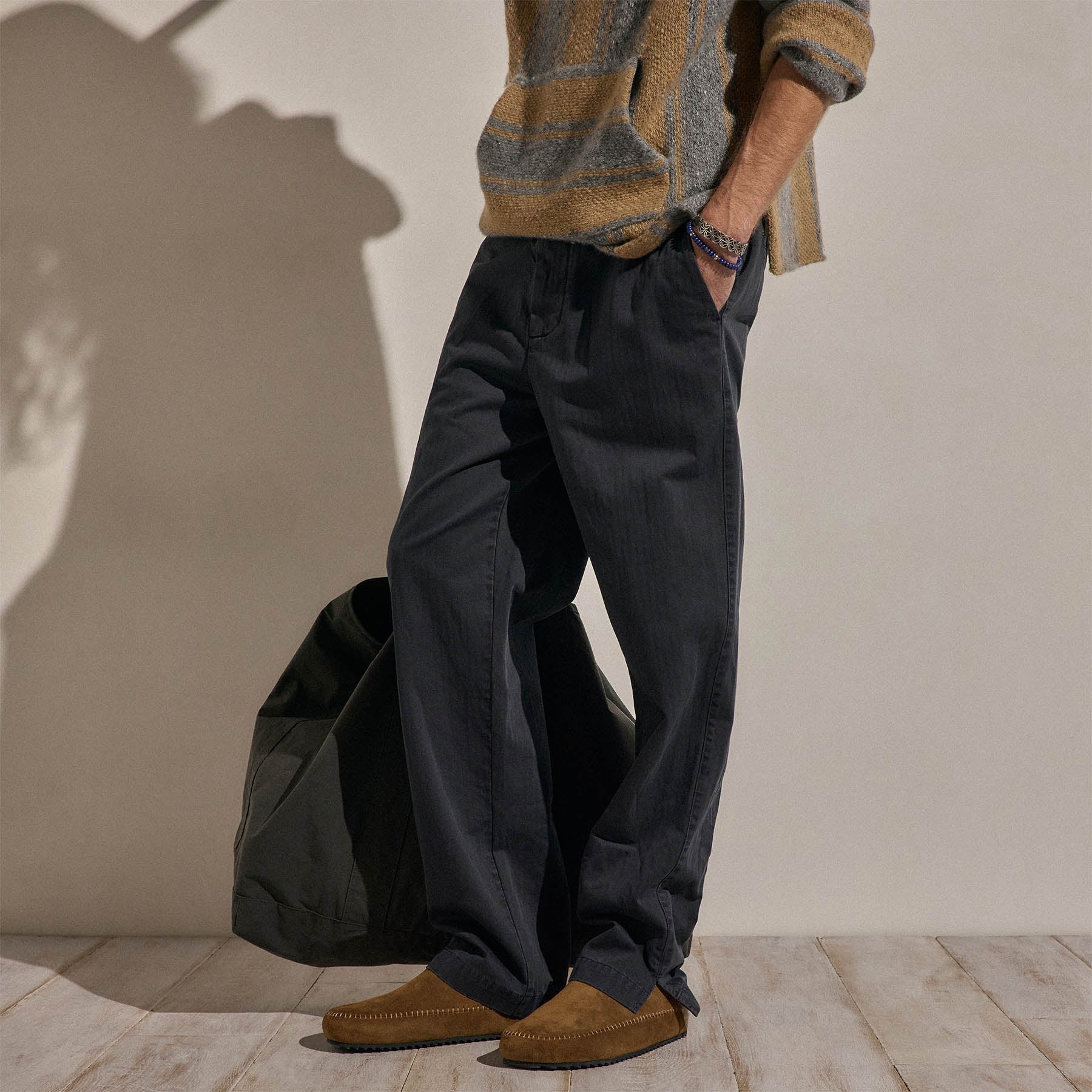 Herringbone Twill Trouser in Blue Noir Pigment | James Perse Los Angeles