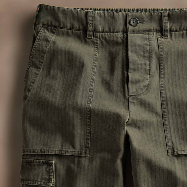 Herringbone Twill Utility Pant in Army Green Pigment | James Perse Los Angeles