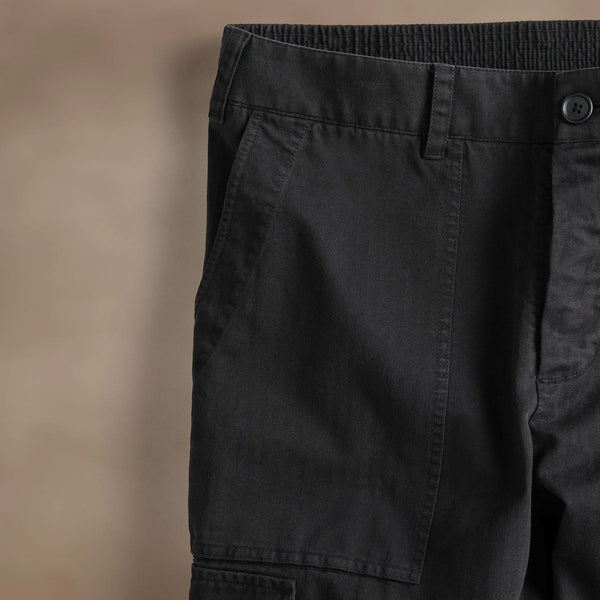 Herringbone Twill Utility Pant in Black | James Perse Los Angeles