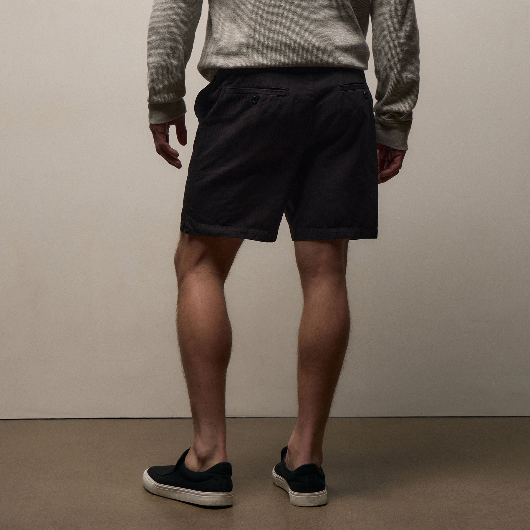 Herringbone Surplus Short in Black | James Perse Los Angeles