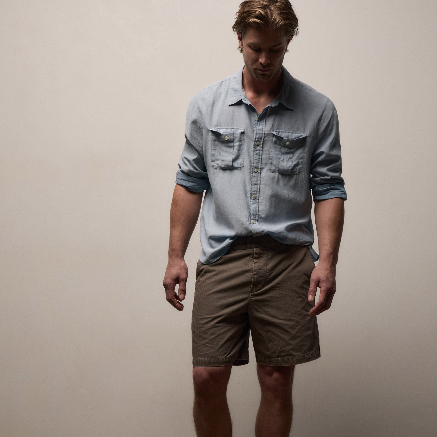 Herringbone Surplus Short in Light Olive Pigment | James Perse Los Angeles
