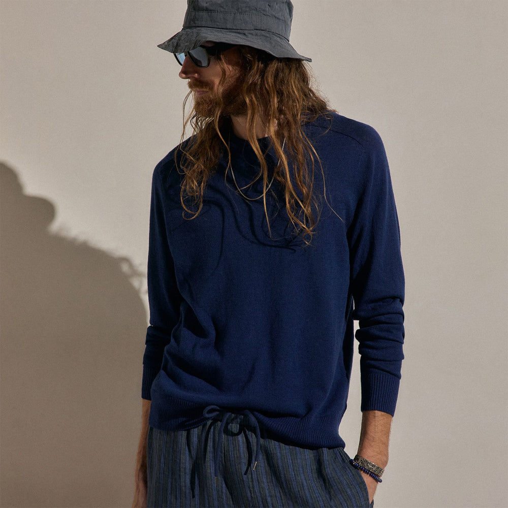 Cotton Cashmere Raglan Crew in Admiral | James Perse Los Angeles