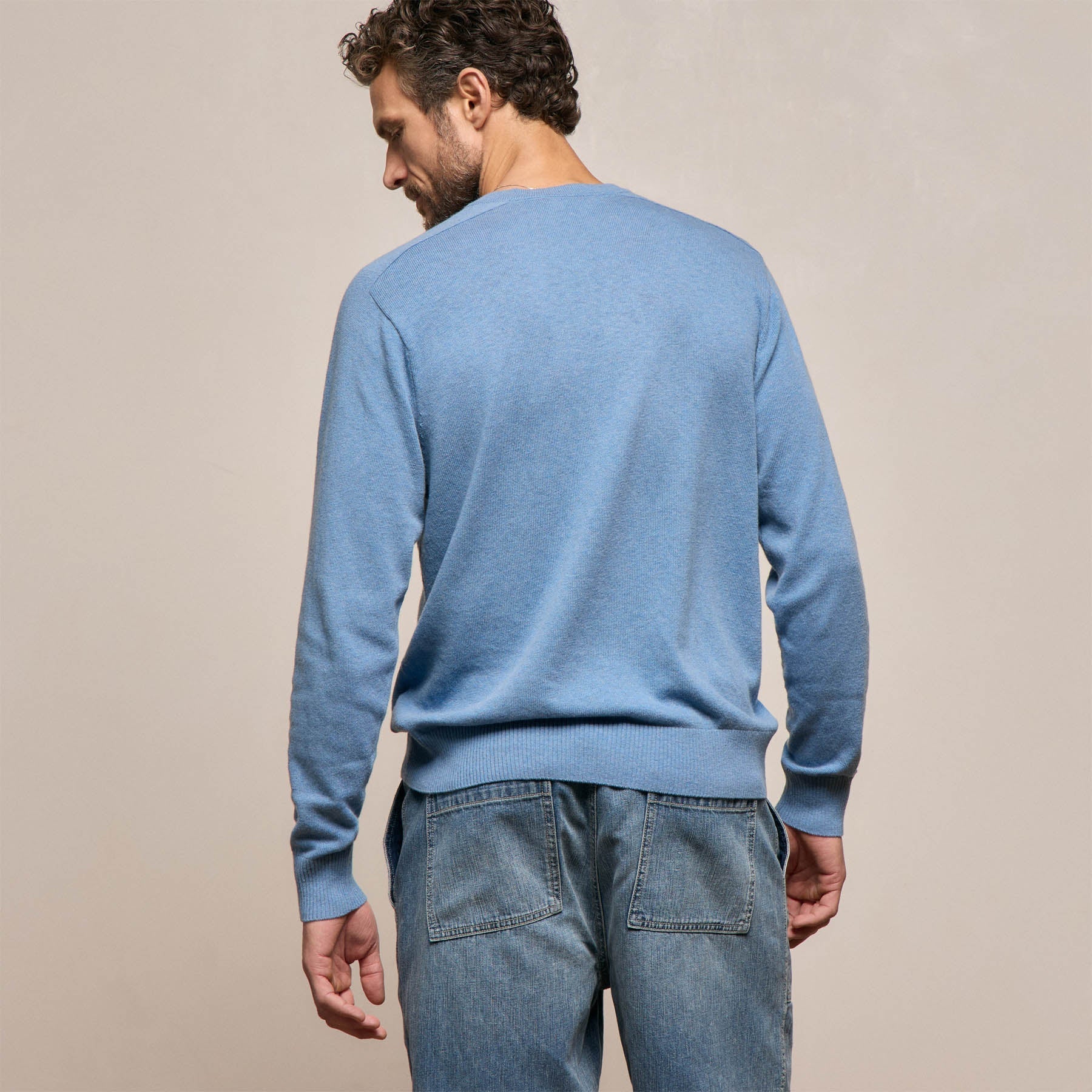 Organic Cotton Cashmere Raglan Crew in Denim | James Perse Los Angeles