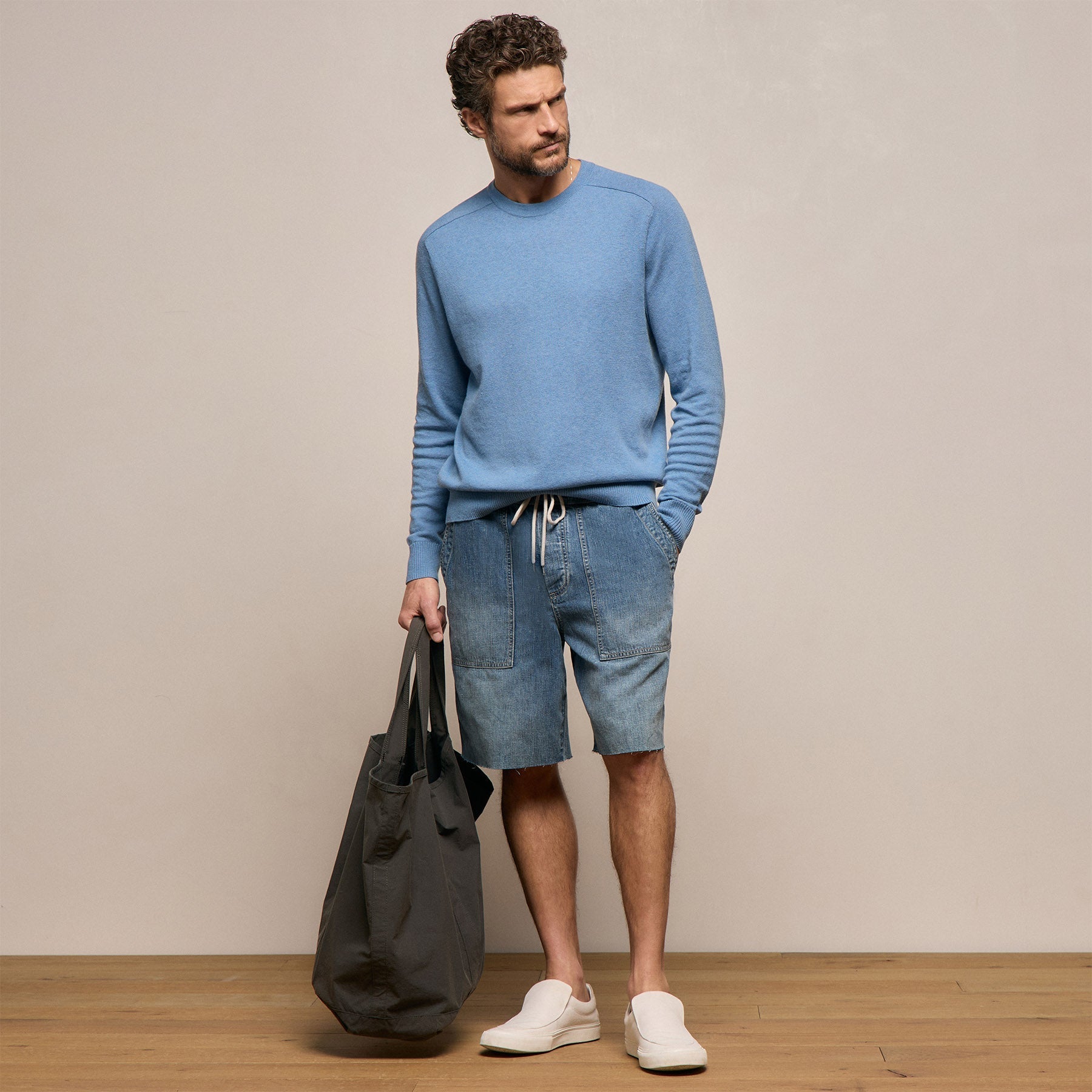 Organic Cotton Cashmere Raglan Crew in Denim | James Perse Los Angeles