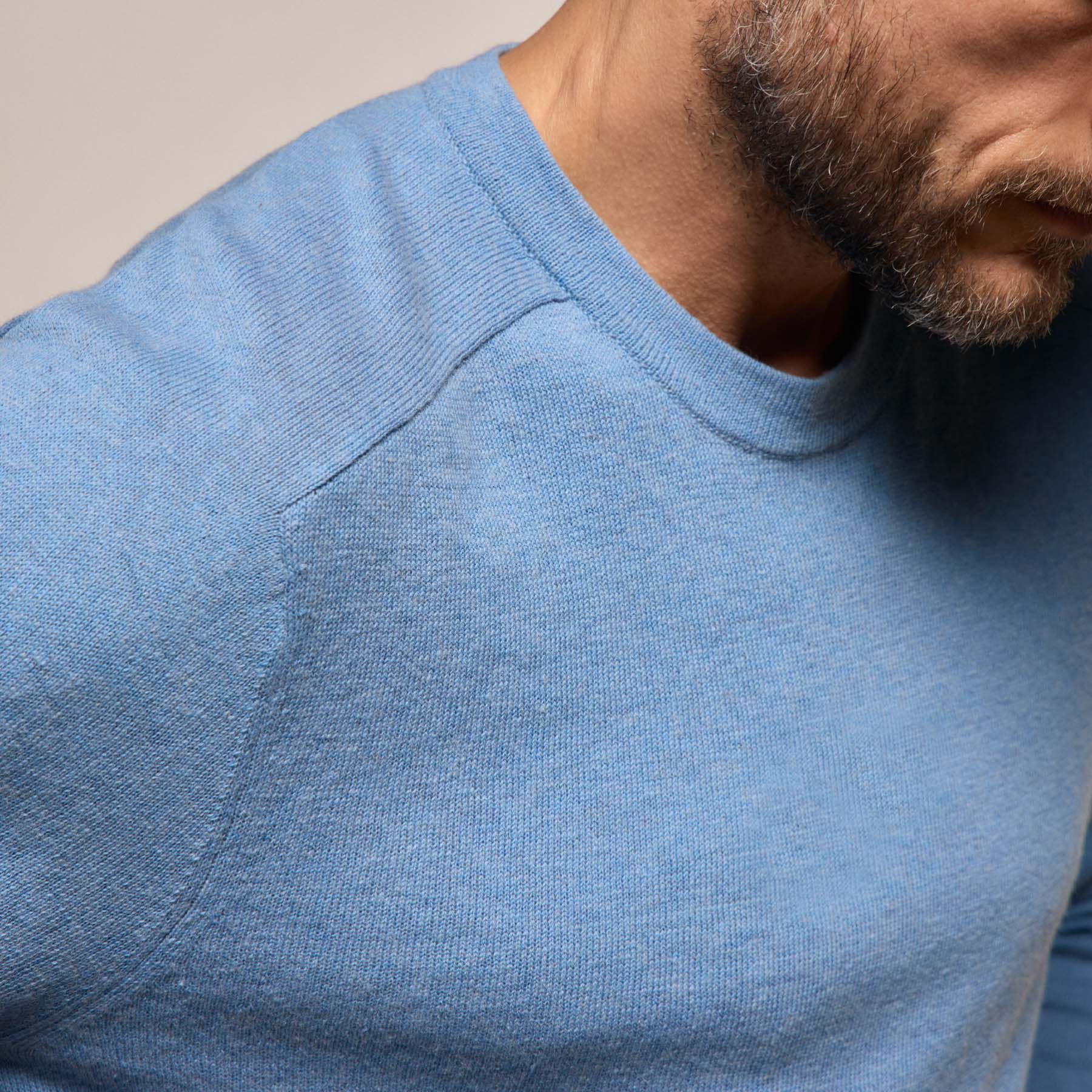Organic Cotton Cashmere Raglan Crew in Denim | James Perse Los Angeles
