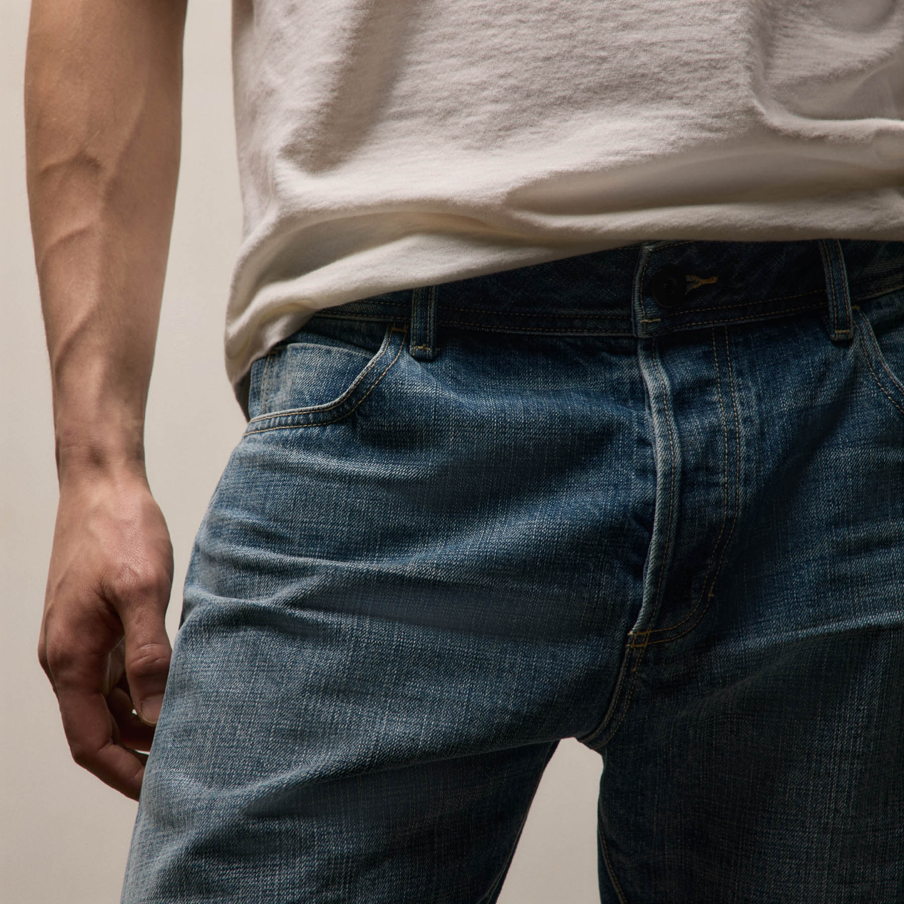 Classic Denim Pant in Medium Wash | James Perse Los Angeles