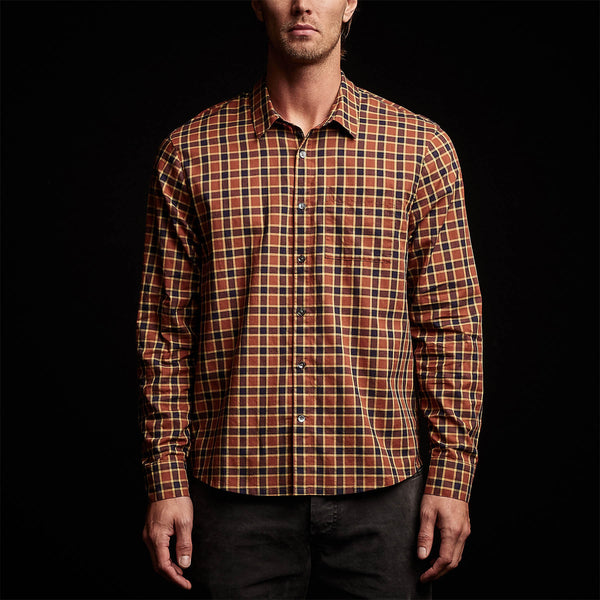 Cotton Plaid Shirt in Tamarind/Navy | James Perse Los Angeles
