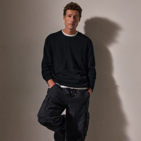 Soft Featherweight Cashmere Crew in Black | James Perse Los Angeles