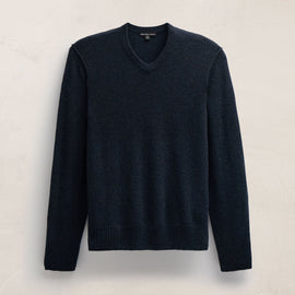 Soft Featherweight Cashmere V Neck in Coal | James Perse Los Angeles