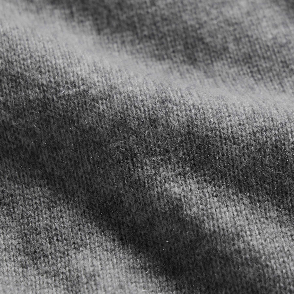 Soft Featherweight Cashmere V Neck in Mid Heather Grey | James Perse Los Angeles