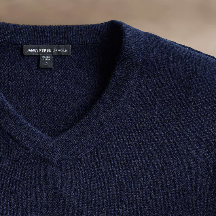 Open Knit Cashmere VinNeck in Navy | James Perse Los Angeles