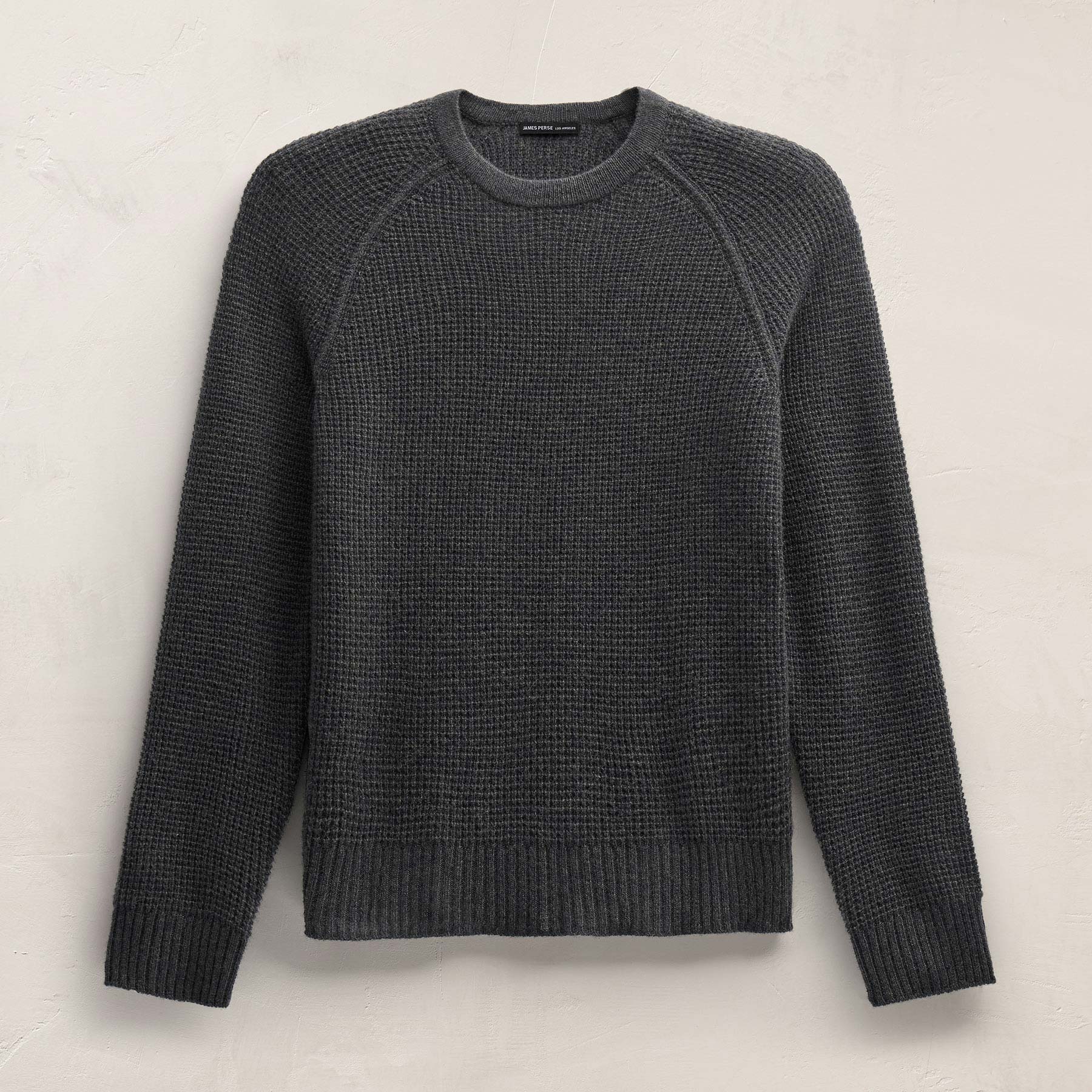 Soft Featherweight Cashmere Waffle Crew in Coal | James Perse Los Angeles FLAT