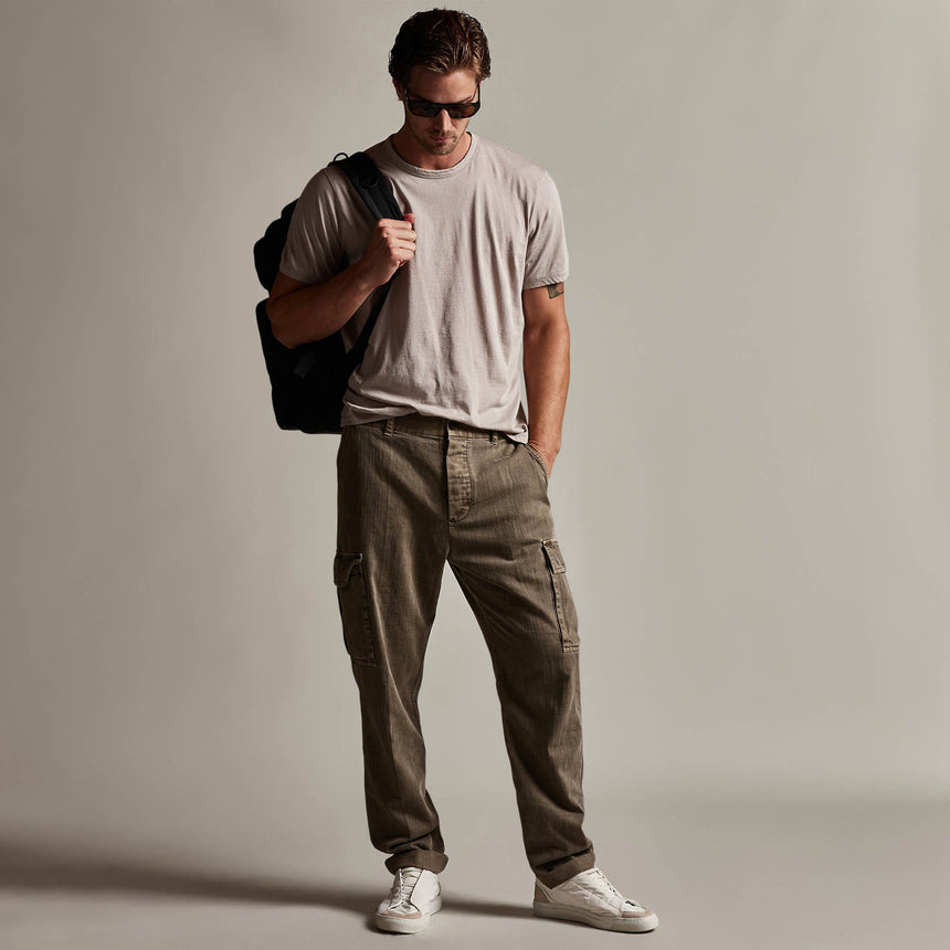 Organic Slub Cotton Cargo Pant in Ammo Pigment | James Perse Los Angeles