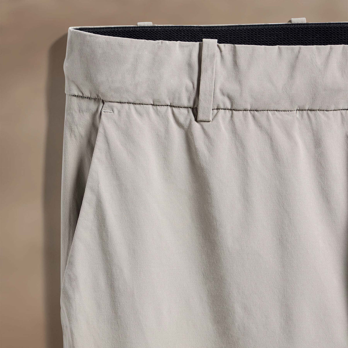 Cotton Poplin Trouser in Light Tan | James Perse Los Angeles