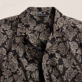 Palm Printed Shirt in Black/Stone Pigment | James Perse Los Angeles