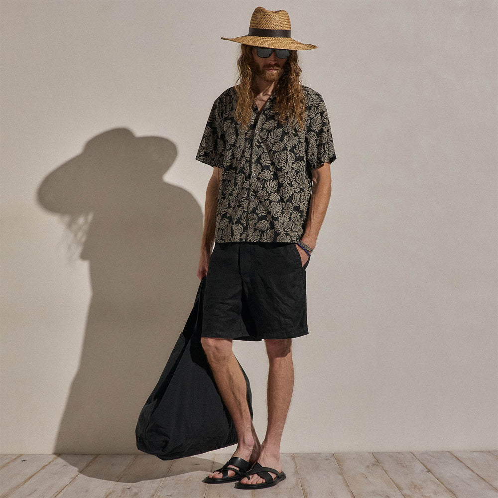 Palm Printed Shirt in Black/Stone Pigment | James Perse Los Angeles