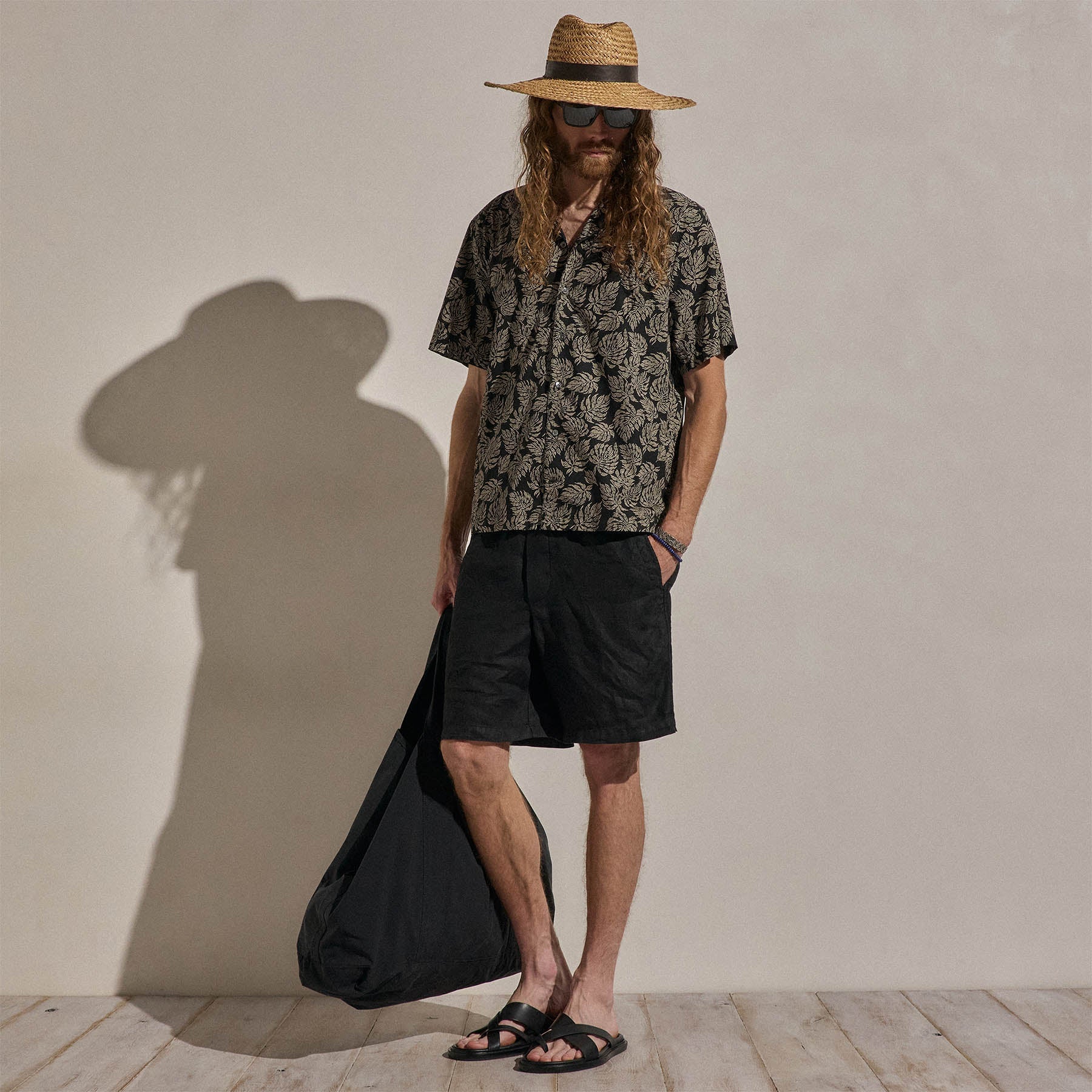 Palm Printed Shirt in Black/Stone Pigment | James Perse Los Angeles