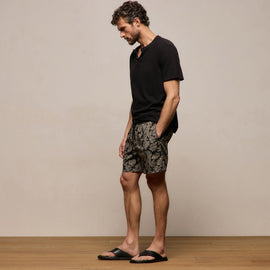 Palm Printed Short in Black/Stone Pigment | James Perse Los Angeles