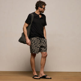 Palm Printed Short in Black/Stone Pigment | James Perse Los Angeles