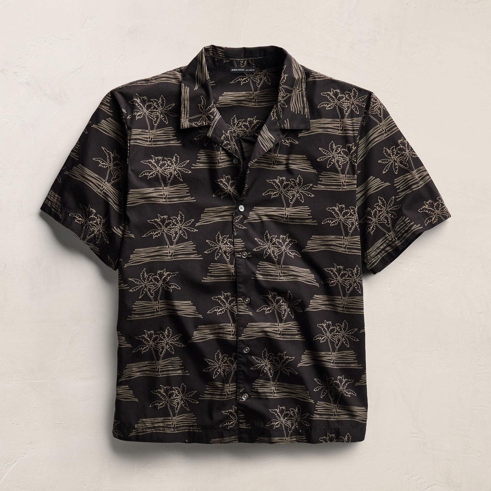 Palm Printed Shirt in Black/Light Olive Pigment | James Perse Los Angeles