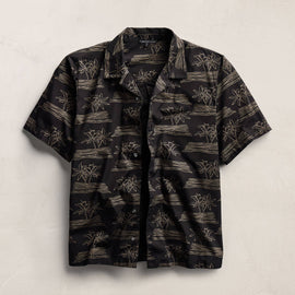 Palm Printed Shirt in Black/Light Olive Pigment | James Perse Los Angeles