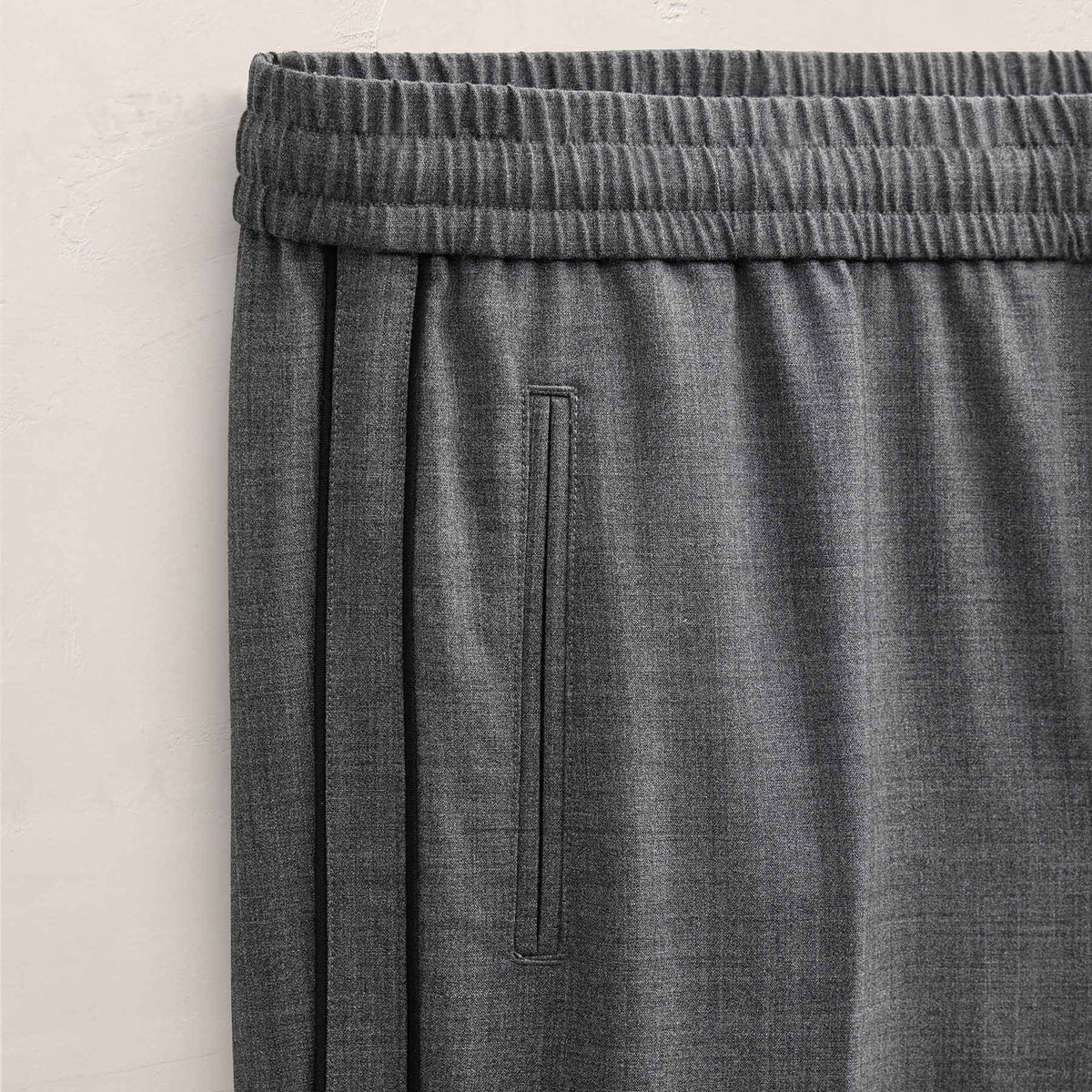 Wool Cashmere Flannel Side Piping Pant in Charcoal | James Perse Los Angeles