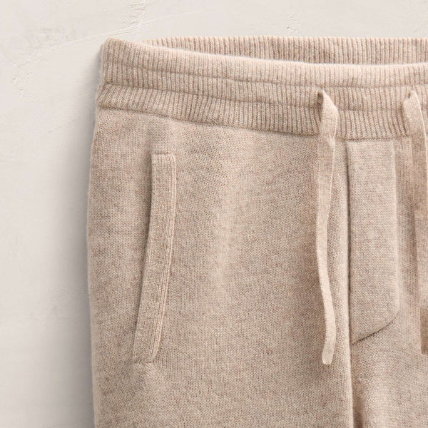 Recycled Cashmere Track Pant With Pockets in Stone | James Perse Los Angeles