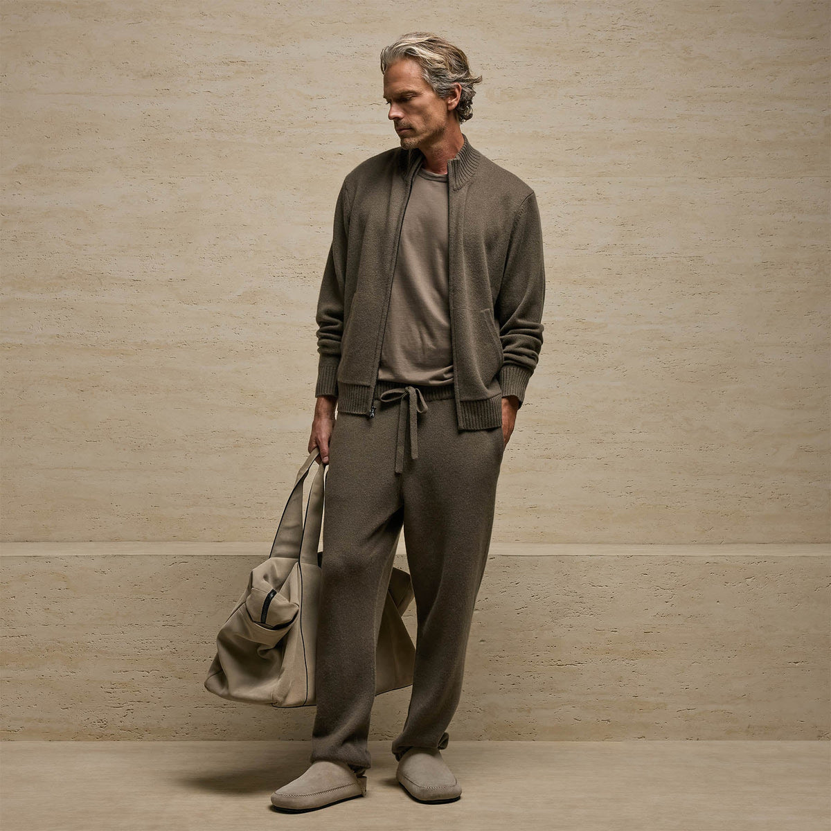 Cashmere Track Pant in Stag | James Perse Los Angeles