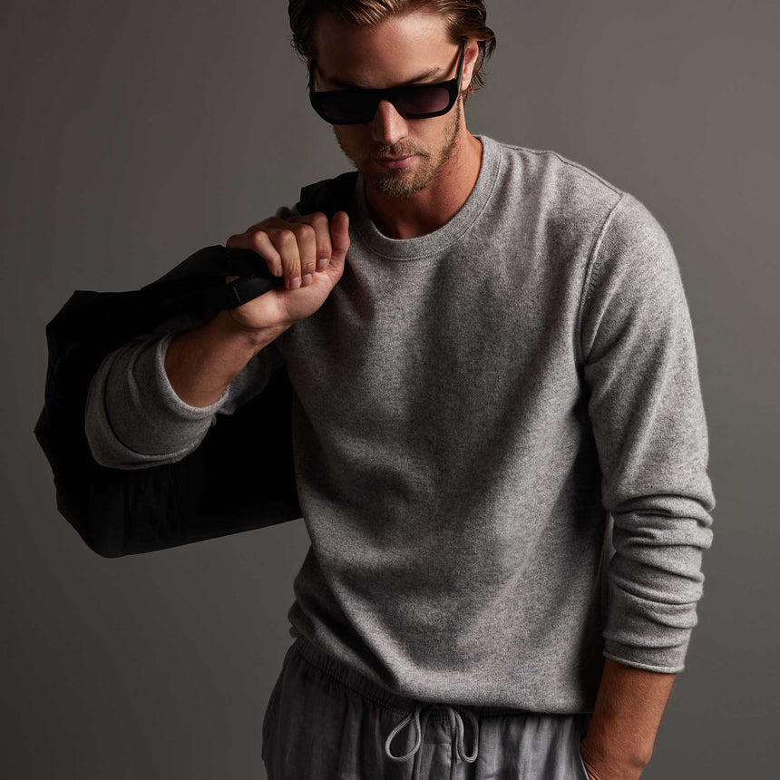 Recycled Cashmere Crew Neck Sweater in Light Heather Grey | James Perse Los Angeles
