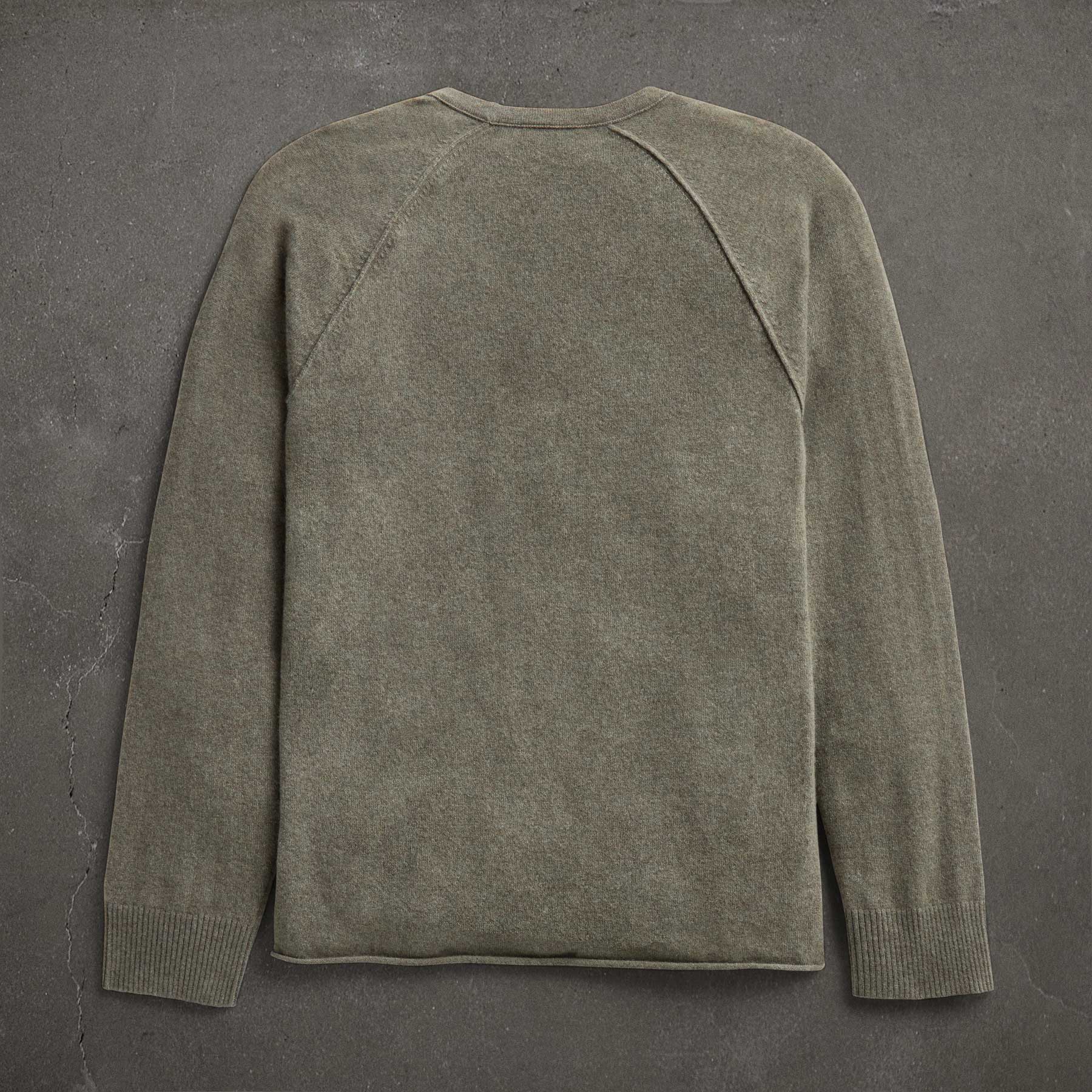 JP x LA in Rbc Raglan in Ammo | James Perse Los Angeles