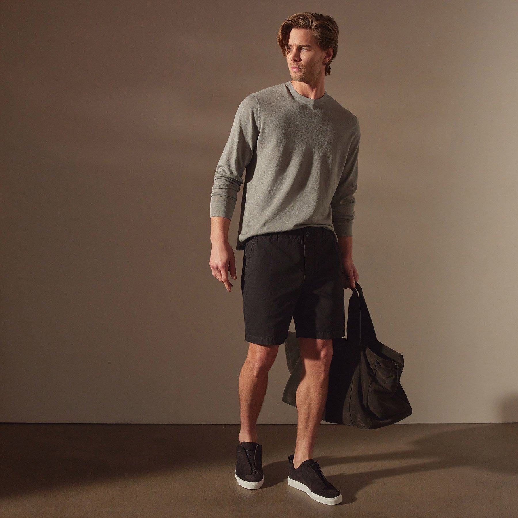 Relaxed Fit Work Short in Black | James Perse Los Angeles