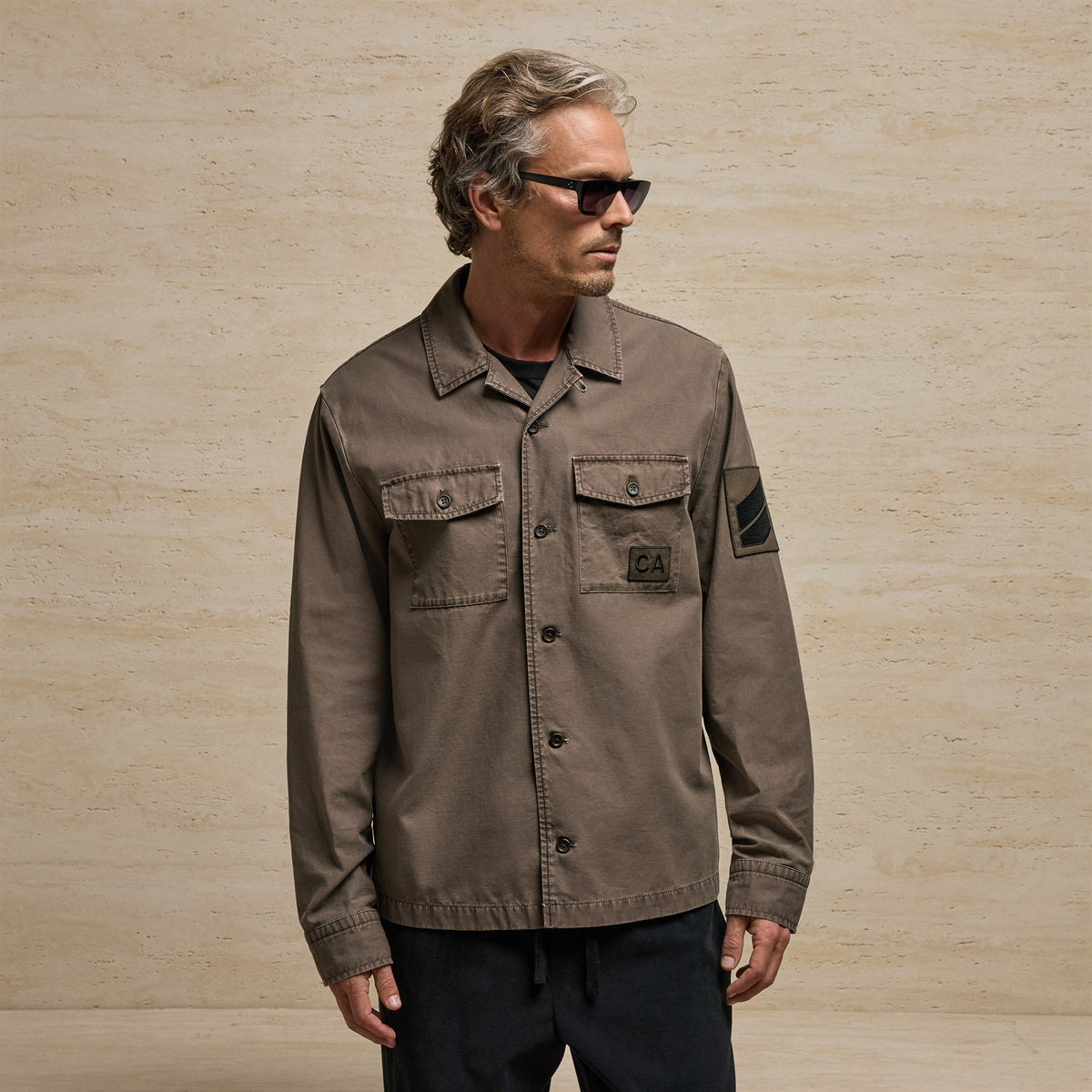 Utility Shirt in Stag Pigment | James Perse Los Angeles
