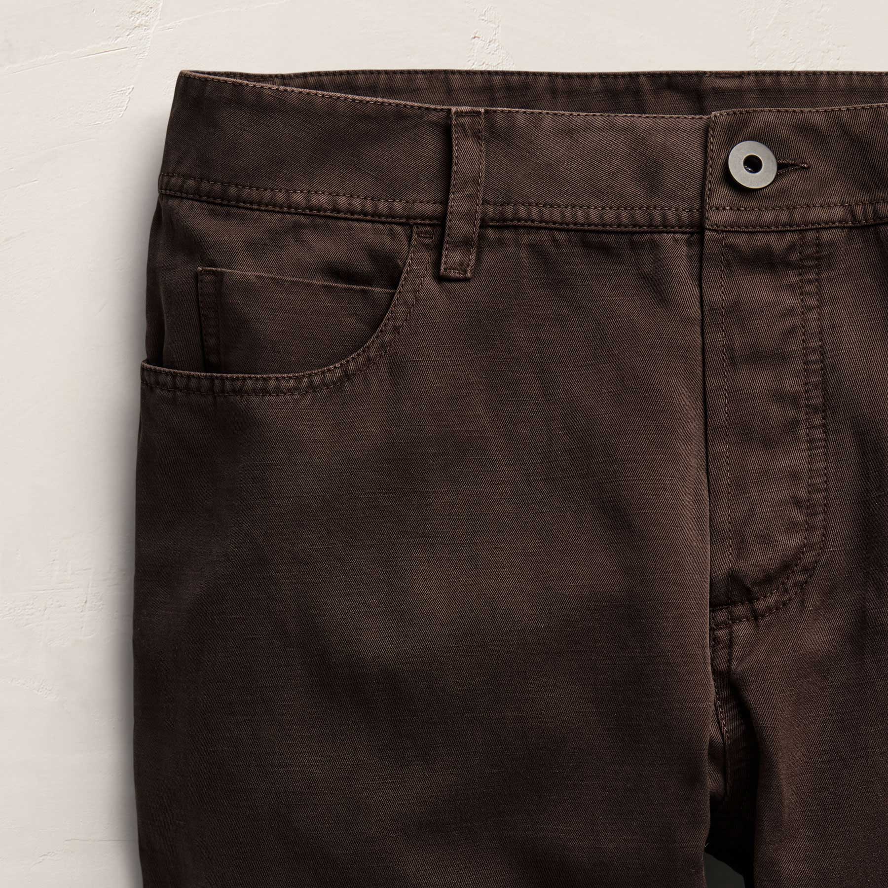 Classic Cotton Linen Twill Pant in Bark Pigment | James Perse Los Angeles