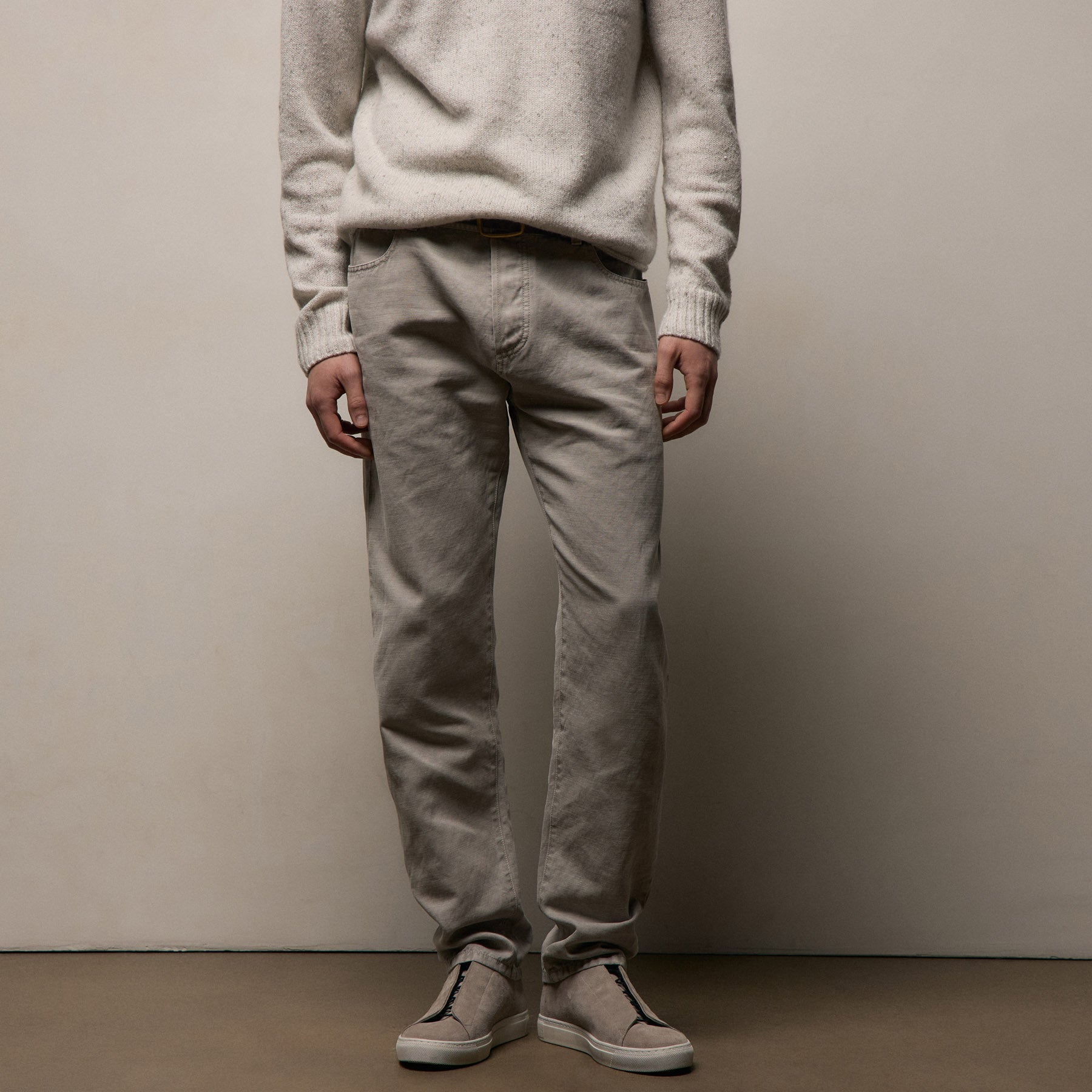 Classic Cotton Linen Twill Pant in Fog Pigment | James Perse Los Angeles