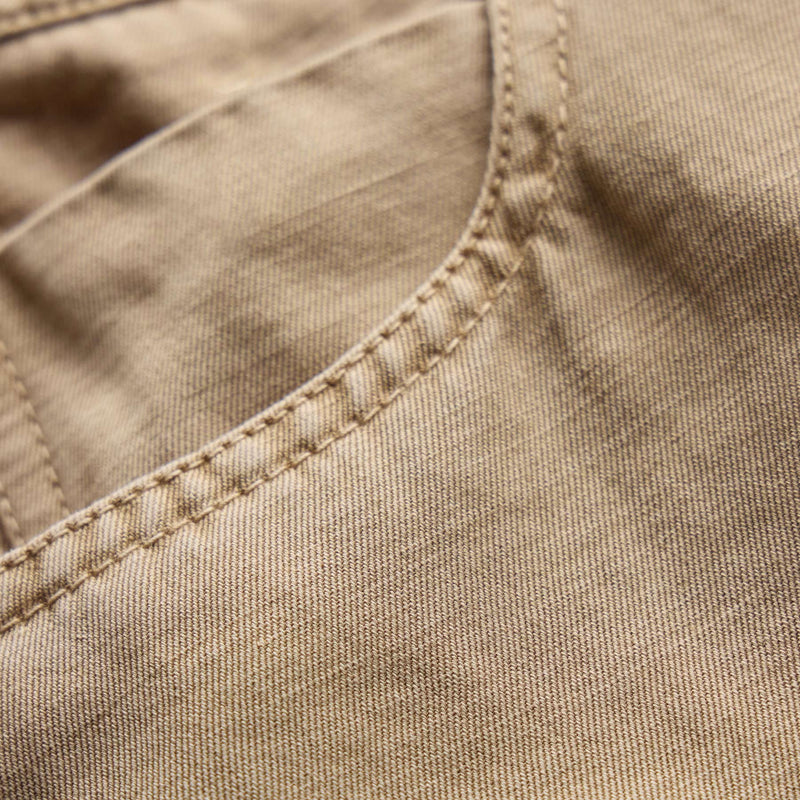 Classic Cotton Linen Twill Pant in Light Khaki Pigment | James Perse Los Angeles