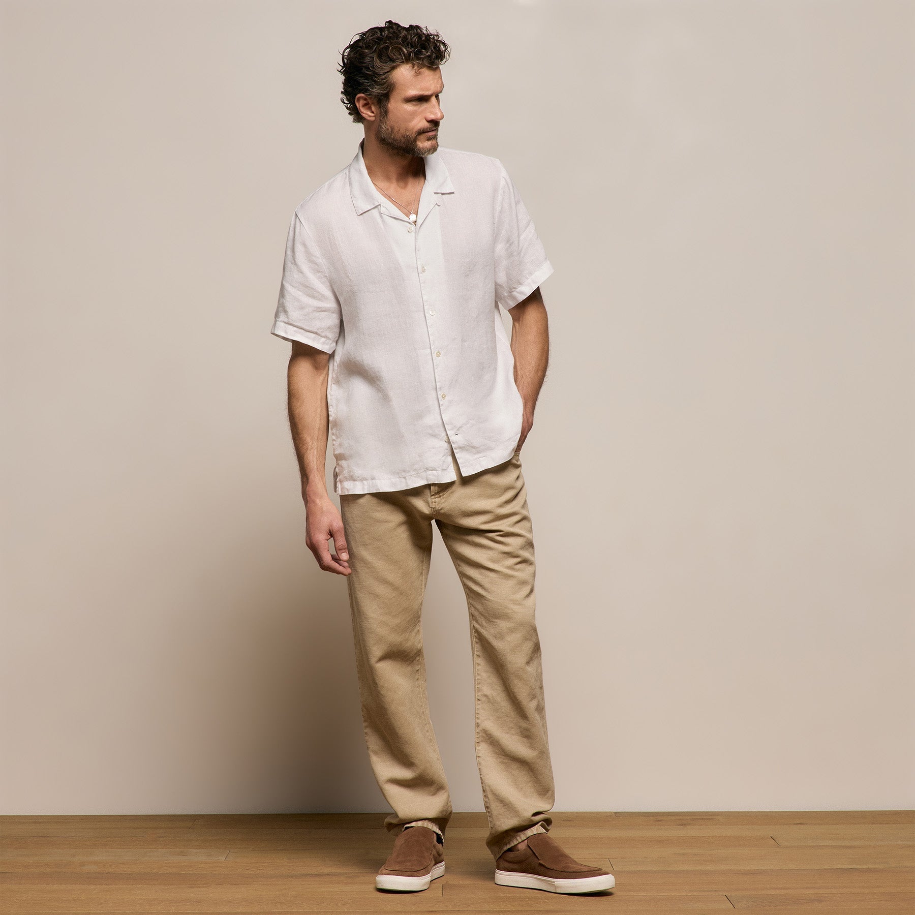 Classic Cotton Linen Twill Pant in Light Khaki Pigment | James Perse Los Angeles