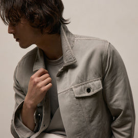 Cotton Linen Twill Trucker Jacket in Fog Pigment | James Perse Los Angeles