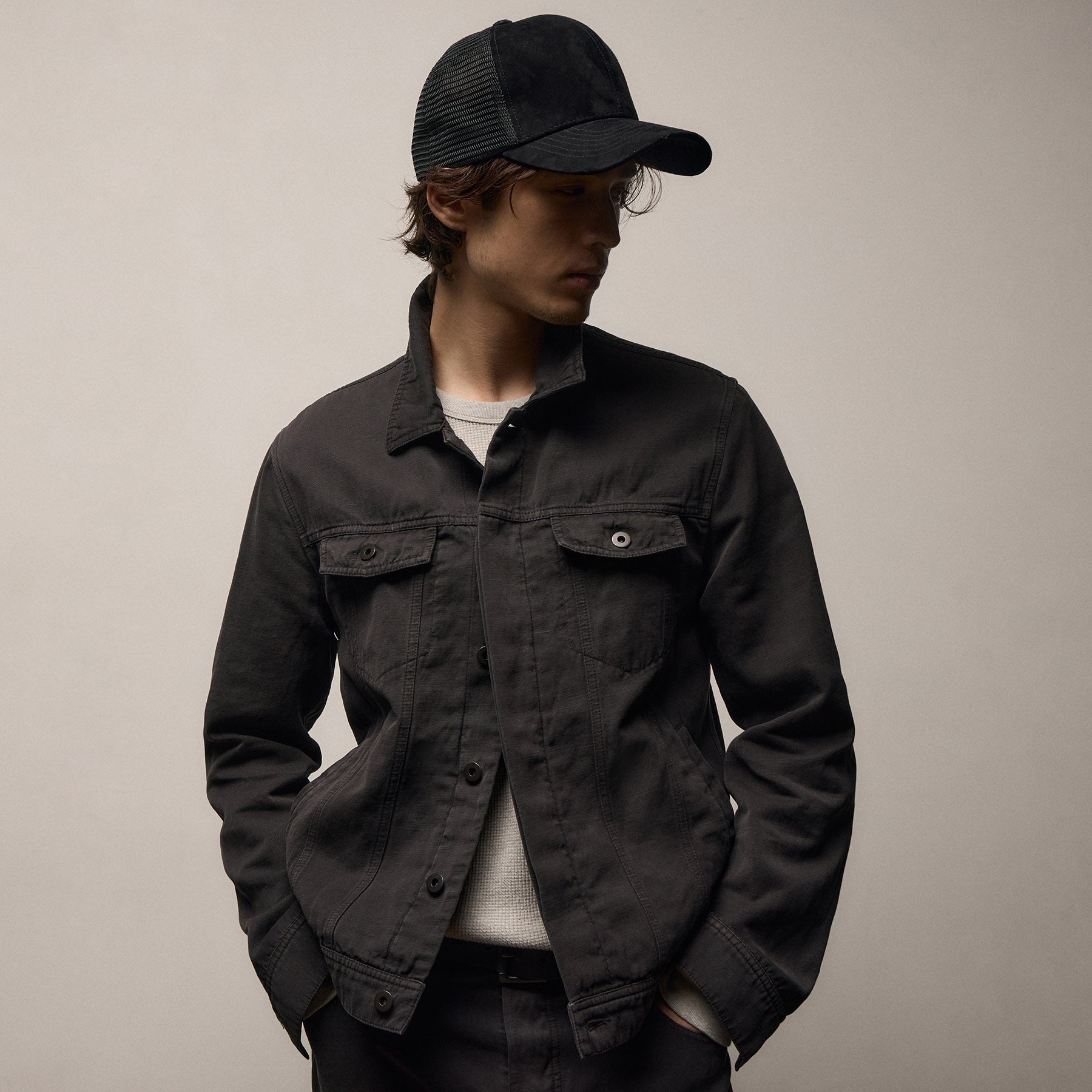 Cotton Linen Twill Trucker Jacket in Magma Pigment | James Perse Los Angeles
