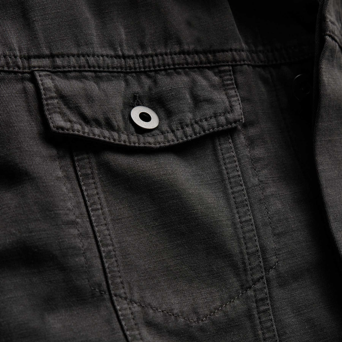 Cotton Linen Twill Trucker Jacket in Magma Pigment | James Perse Los Angeles