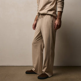 Heavy Organic Suede Jersey Sweat Pant in Stone | James Perse Los Angeles