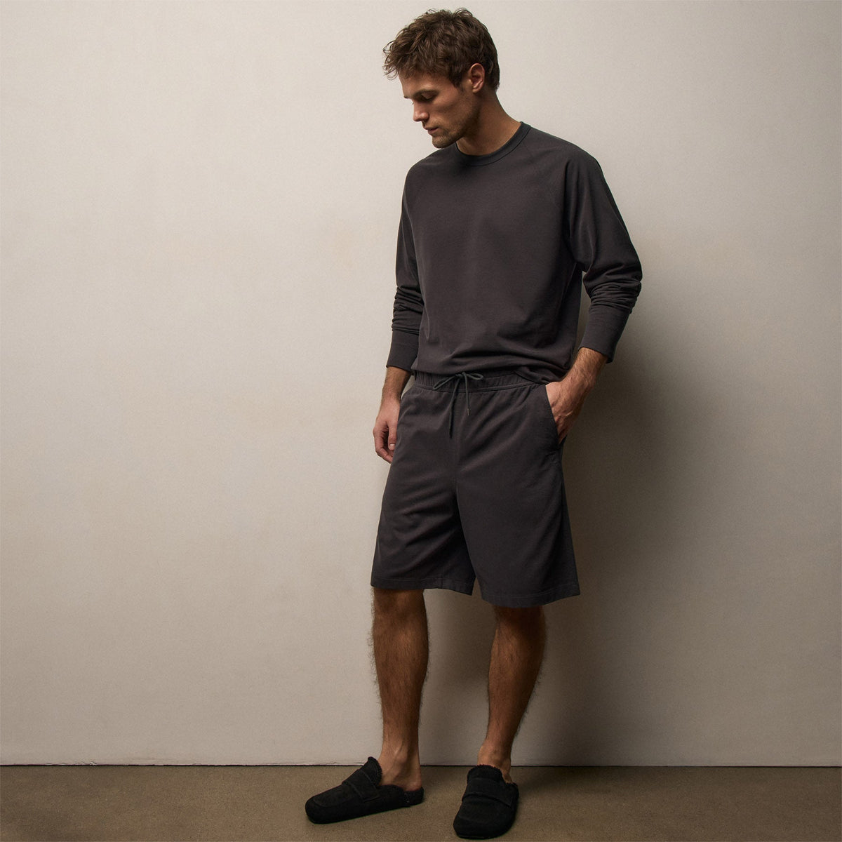 Heavy Organic Sueded Jersey Sweat Short in Magma | James Perse Los Angeles