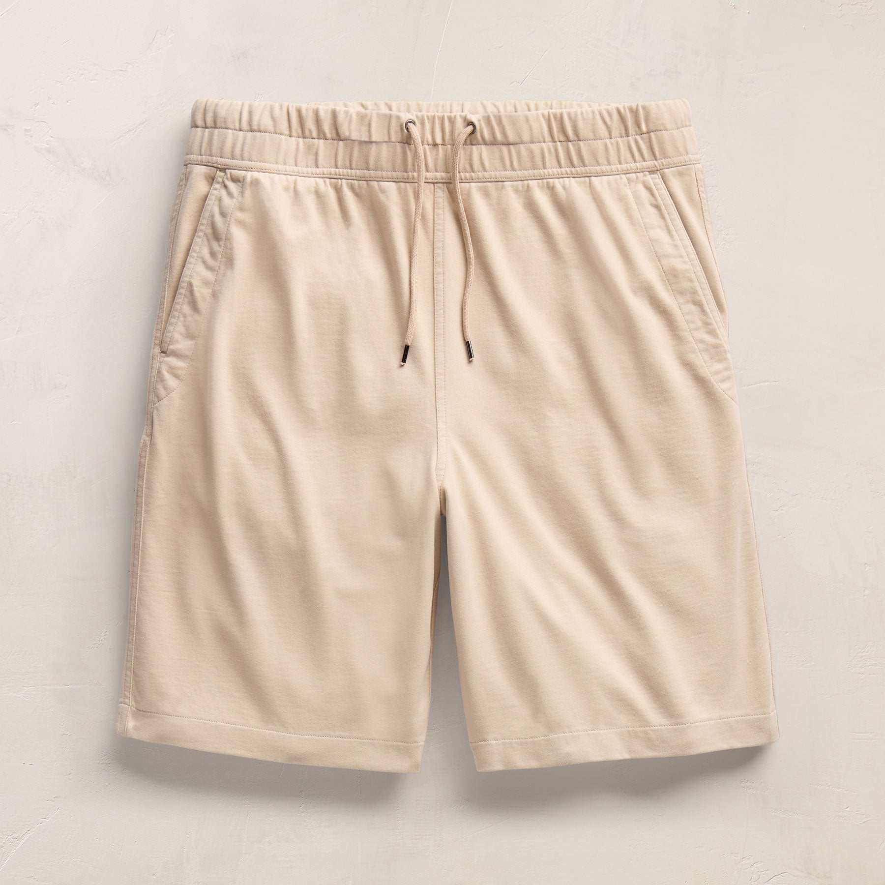Heavy Organic Sueded Jersey Sweat Short in Stone | James Perse Los Angeles FLAT